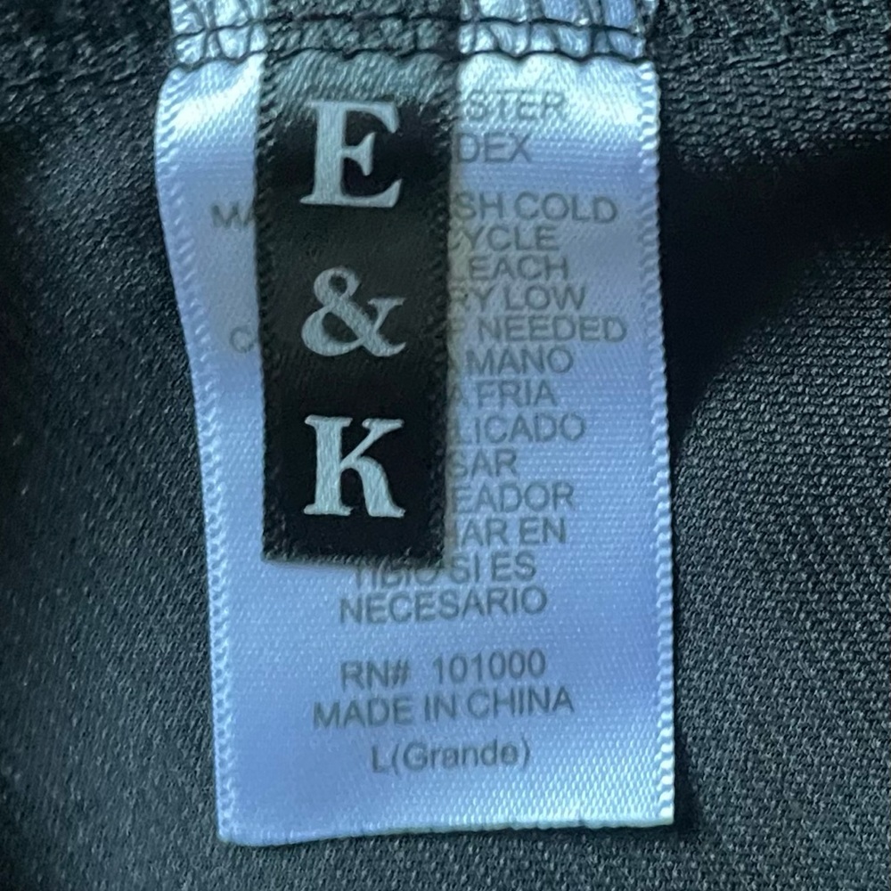 NWOT SUPER CUTE AND SEXY BLACK LEGGINGS! - Picture 6 of 7